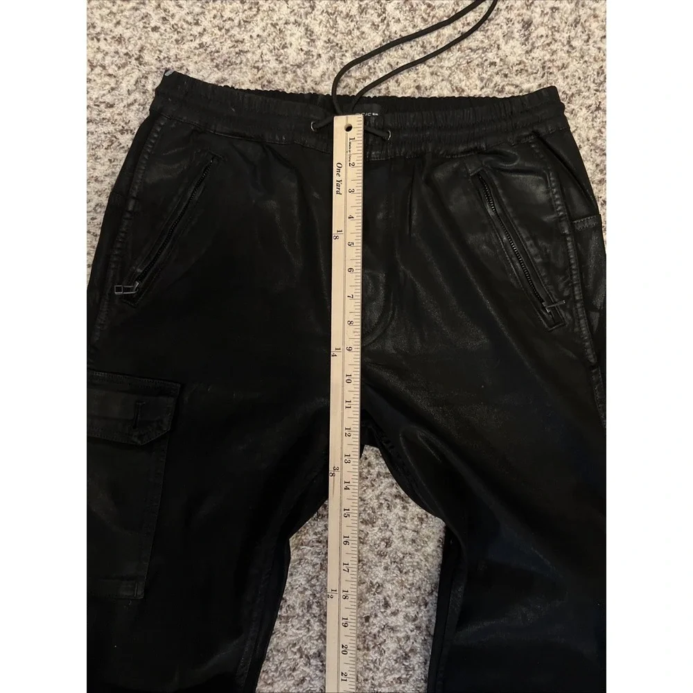 Joe's Jeans Coated  Mens M Kinetic Cargo Jogger Pants Coated Black Sz 30